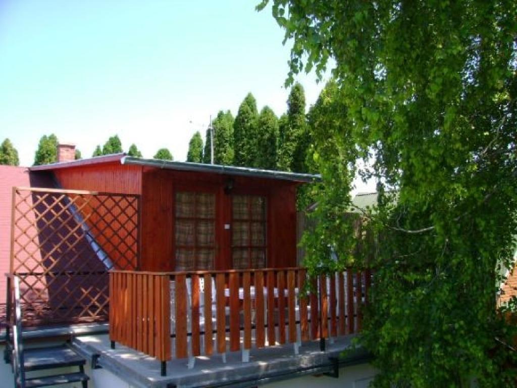 Almos Apartman Siófok Exteriör bild