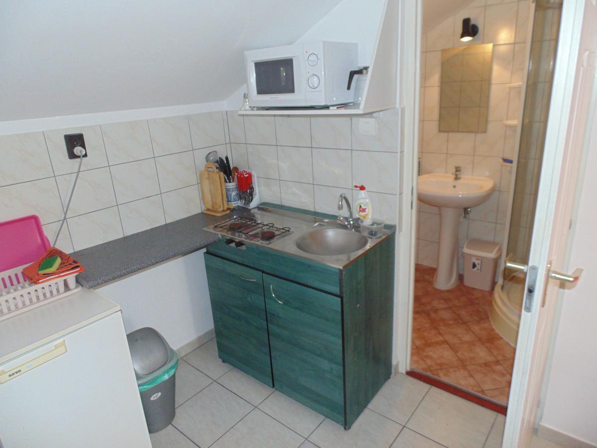 Almos Apartman Siófok Exteriör bild